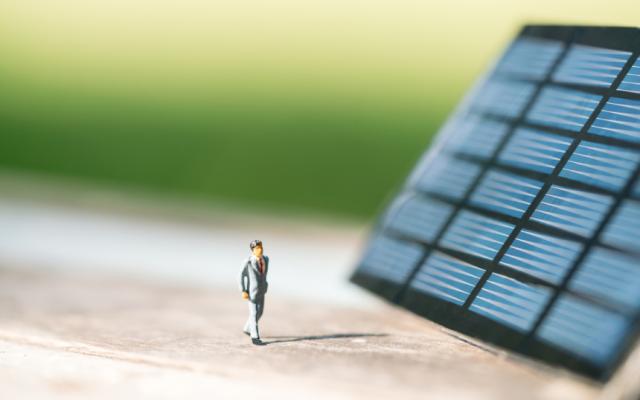 De barrios solares a redes de calor